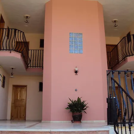 Oran Apart شقة فندقية